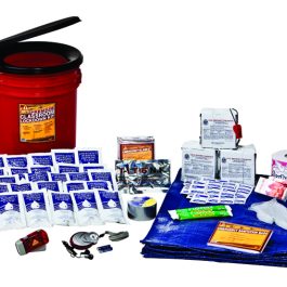 DELUXE KIDS SURVIVAL KIT IN CASE